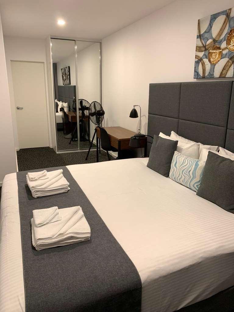 The Palms Apartments Аделаида Номер фото